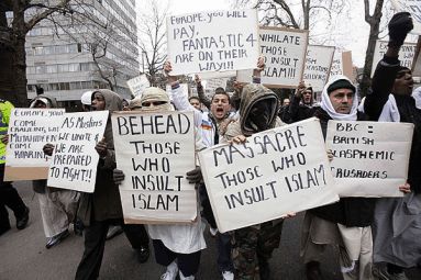 behead_those_who_insult_islam.jpg